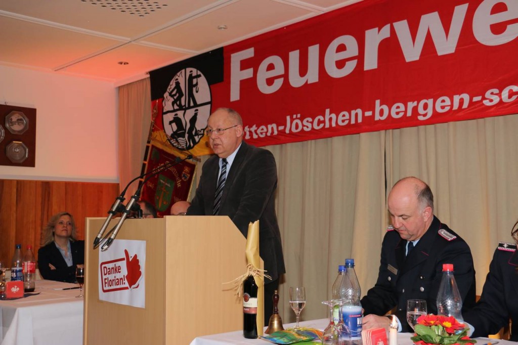 Der Vorsitzende des Ausschuss für Feuerschutz und Öffentliche Ordnung Jürgen Benk